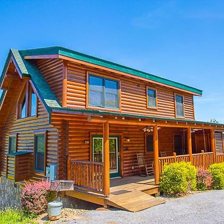 Апартаменти Misty Mountain Hideaway Піджен-Фордж Екстер'єр фото